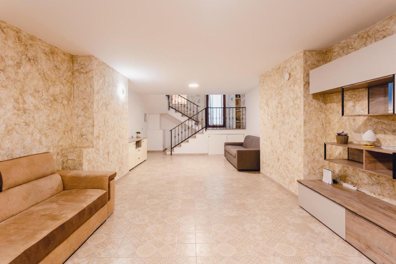 Convivo Apartment Palazzo Galateo - Private Rooftop Terrace Λέτσε Εξωτερικό φωτογραφία